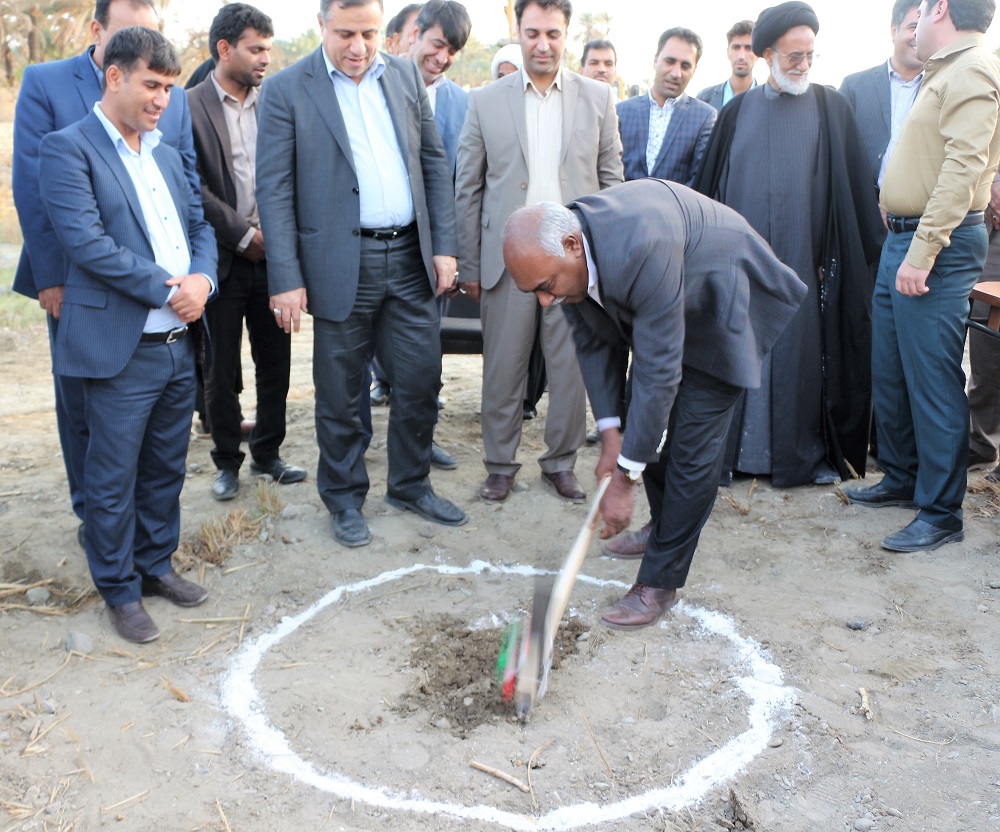 کلنگ آغاز عملیات اجرایی پل بیدان به زمین زده شد