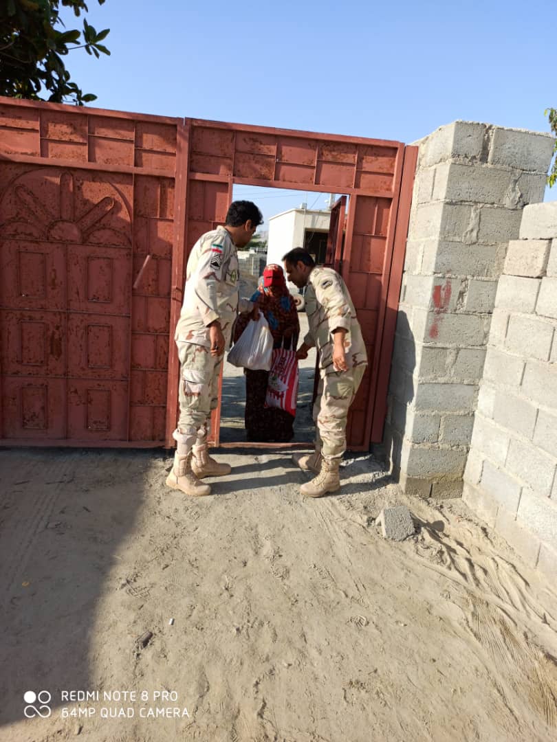 اجرای رزمایش مواسات و کمک مومانه مرزبانان به مرزنشینان در هرمزگان