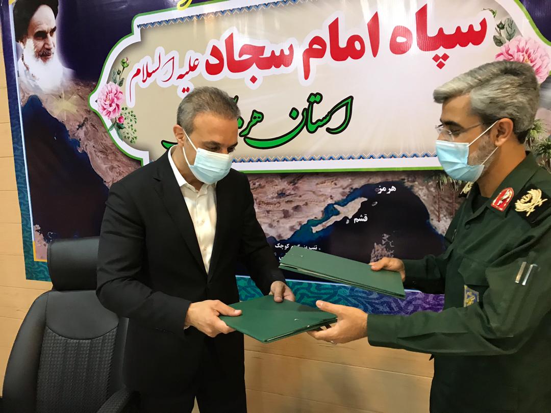 شبکه آبرسانی ۲۸ روستای هرمزگان با مشارکت آب و فاضلاب و بسیج سازندگی اصلاح  و توسعه می یابد