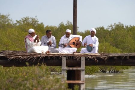 ویدیو: اولین جشنواره نوروزگاه حرا در بندرعباس برگزار شد ( خلاصه ای از این رویداد )