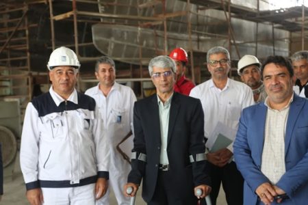 به تولیدکنندگان داخلی اعتماد داریم و از آنها حمایت می کنیم