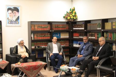 نماینده ولی فقیه در استان هرمزگان: هم‌افزایی مسئولان ارشد استان در جهت رفع دغدغه‌های عمومی مردم در سفر رئیس جمهور به هرمزگان ضروری است