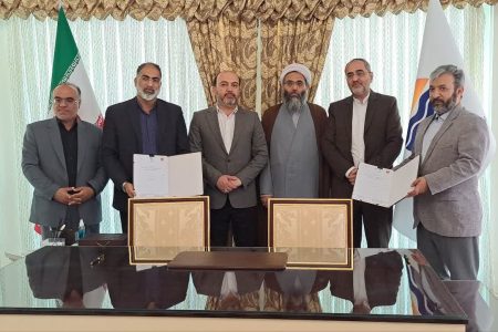 تفاهم‌نامه همکاری سازمان منطقه آزاد قشم و استانداری هرمزگان منعقد شد