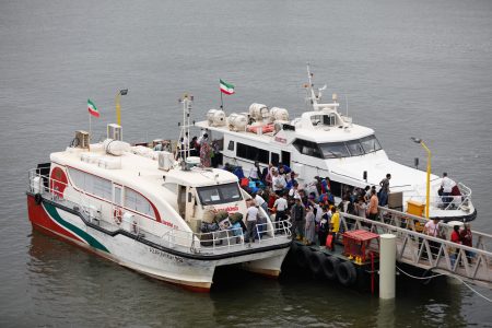 شمار سفرهای دریایی هرمزگان به بیش از ۲ میلیون نفر رسید/ مسافران و گردشگران توصیه‌های ایمنی را جدی بگیرند