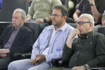 سرلشکر رحیم صفوی؛ دستاوردهای پالایشگاه ستاره خلیج فارس را تحسین کرد