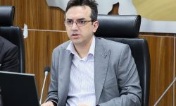 صدور بیش از ۸۰۰ مجوز استخدامی جهت تکمیل کادر بهداشت و درمان استان هرمزگان