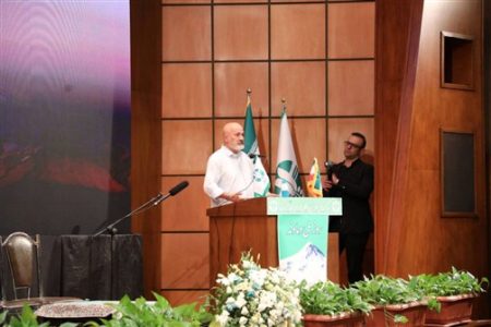 درویش: دماوند نماد ثبات، پایداری و عظمت ایران بوده است