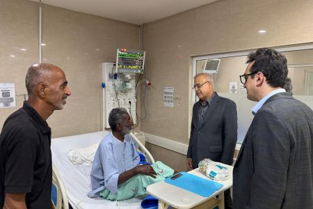 بازدید استاندار هرمزگان از بیمارستان شهید محمدی بندرعباس