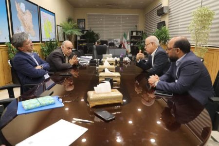 پروژه‌های زیربنایی راه‌سازی هرمزگان تسریع شود