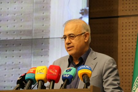 تاکید استاندار هرمزگان بر لزوم صیانت از محیط زیست در روند توسعه*