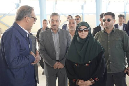 معاون رئیس جمهور از دومین طرح بازچرخانی فاضلاب کشور در بندرعباس بازدید کرد*