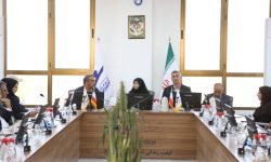 مشکلات ارزی و تأمین مالی تکمیل تصفیه‌خانه بندرعباس را پیگیری می‌کنم