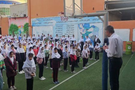 برگزاری کلاس آموزشی در دبستان دخترانه علوم پزشکی