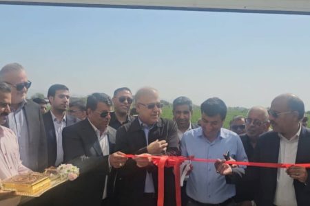 افتتاح گلخانه تولید فلفل دلمه‌ای رنگی در زرتوجی میناب با حضور استاندار هرمزگان